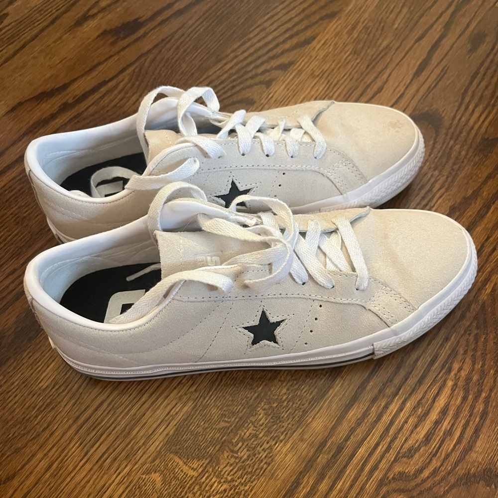 Converse One Star Pro